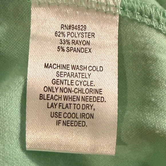 Harlow & Rose Mint Green Sleeveless Top - Picture 4 of 4